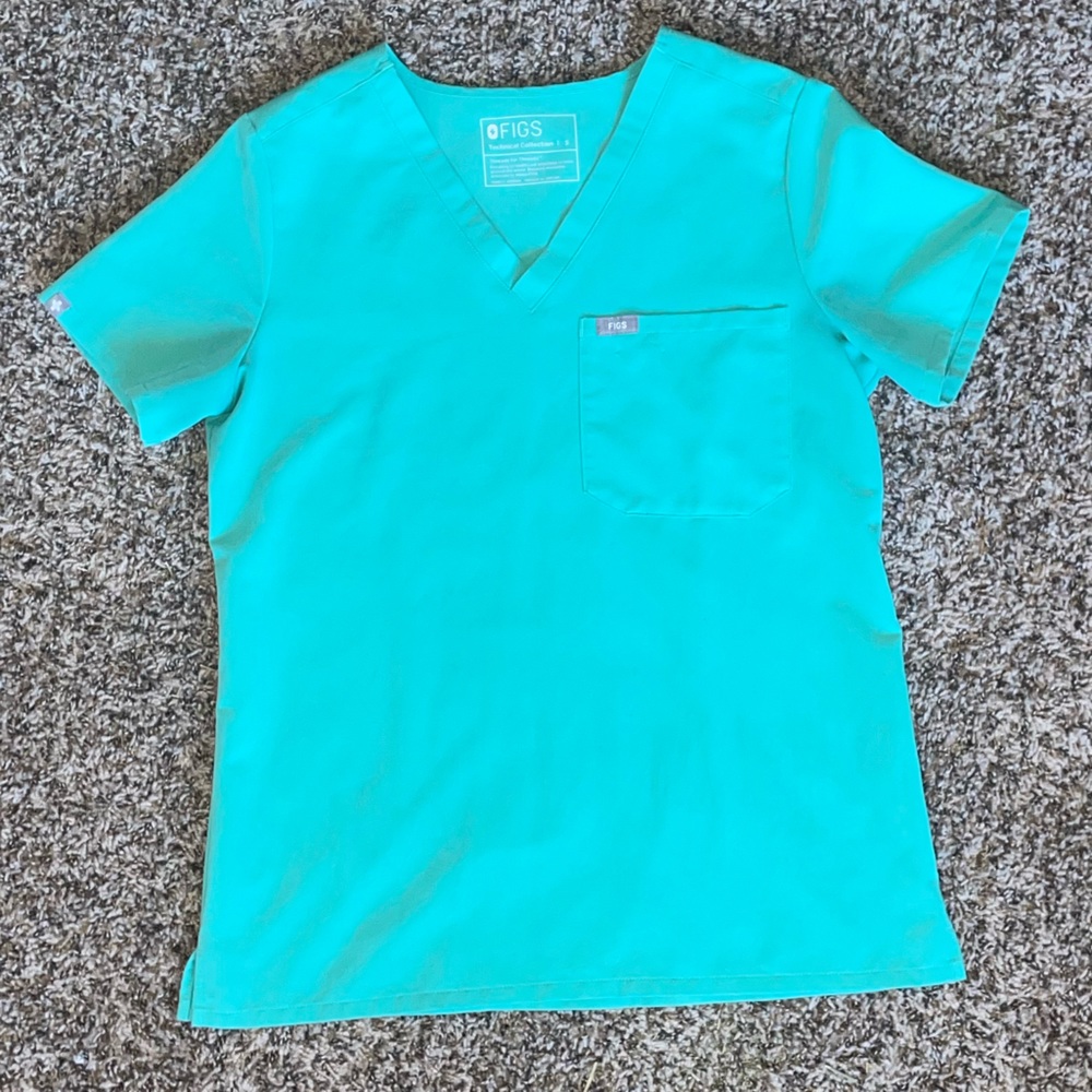 Figs Catarina scrub top: Surgical green, small